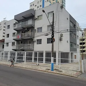 Novo Lar Itapema-2 Apartamento